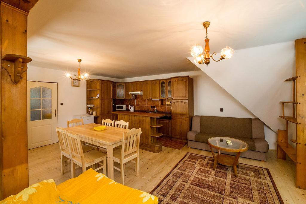 Hostel Havana Cesky Krumlov Room photo